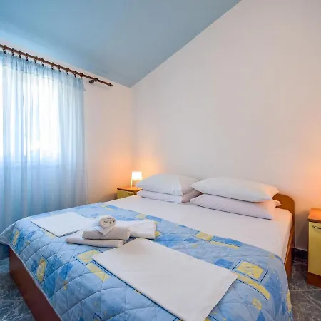 Apartmán Vukic-1 By Interhome